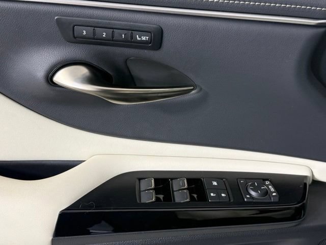 Certified 2024 Lexus ES 350 w/ Premium Package FWD image 16