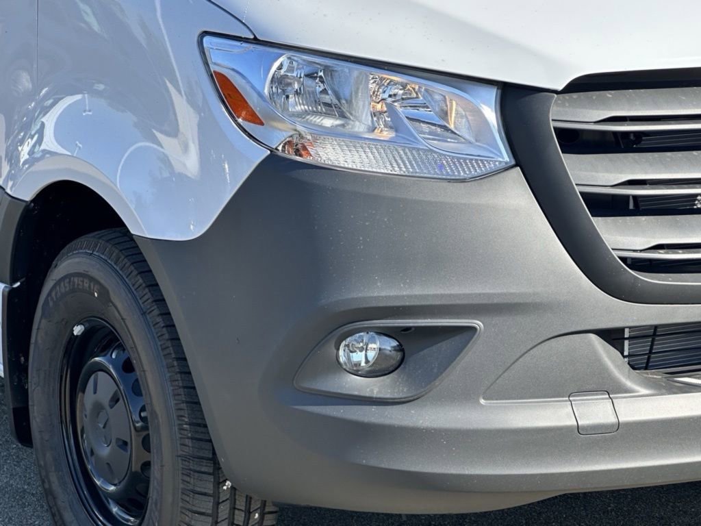 New 2025 Mercedes-Benz Sprinter 2500 image 3