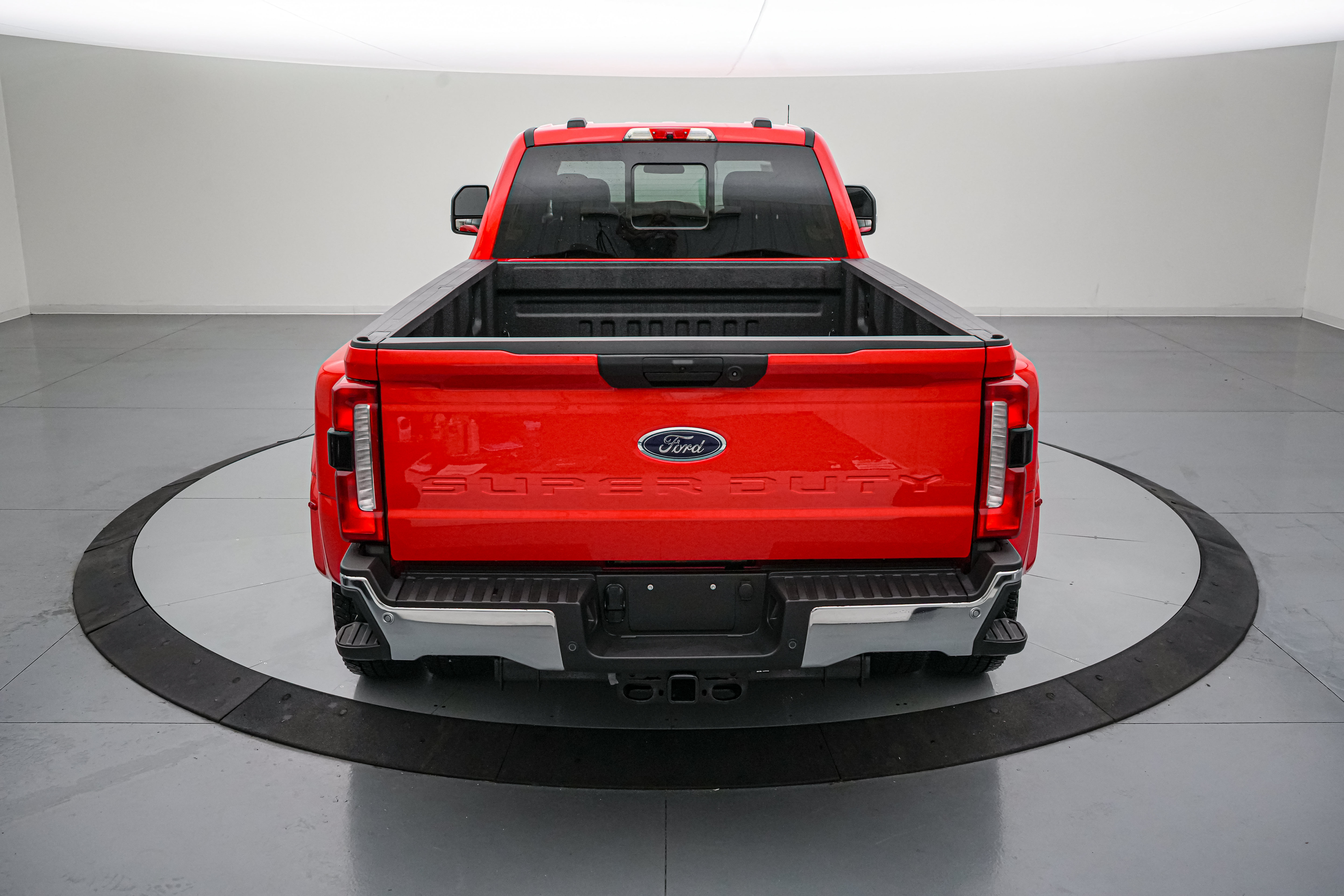 New 2026 Ford F350 XLT w/ 360-Degree Camera Package AWD/4WD image 6