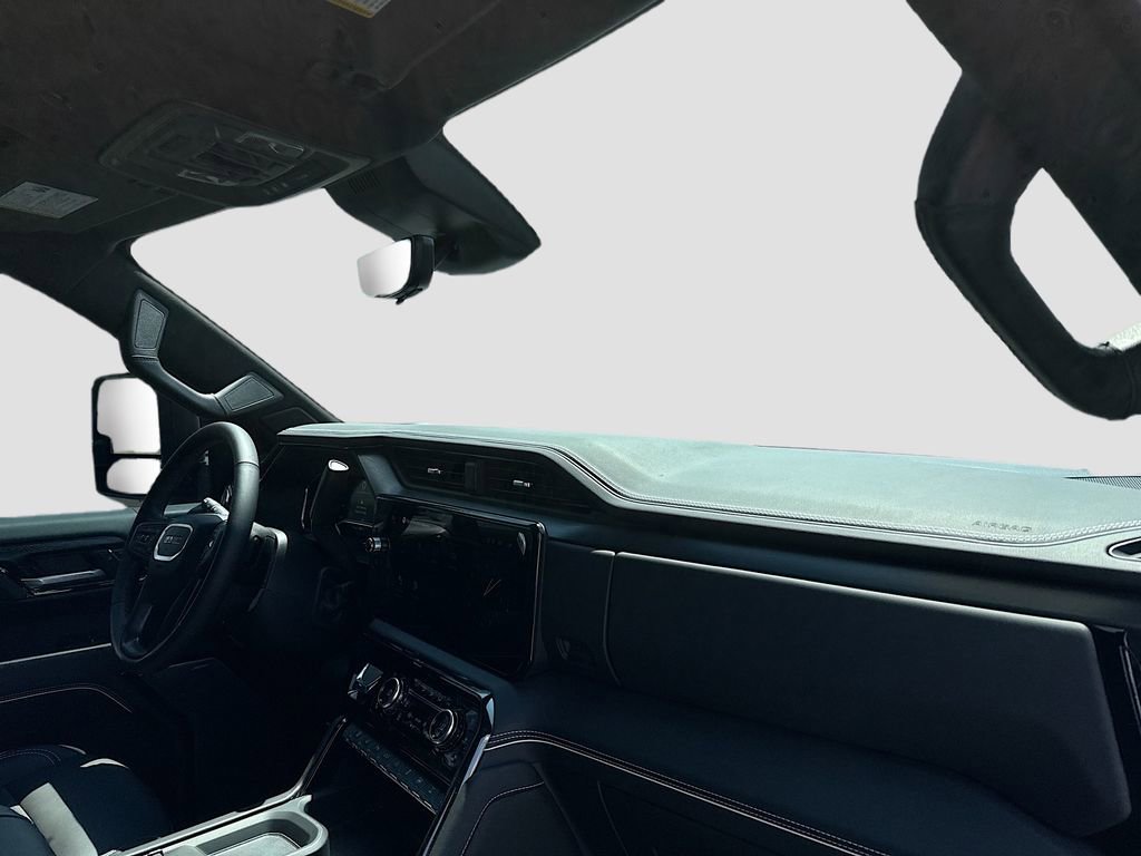 Used 2025 GMC Sierra 2500 AT4X image 26