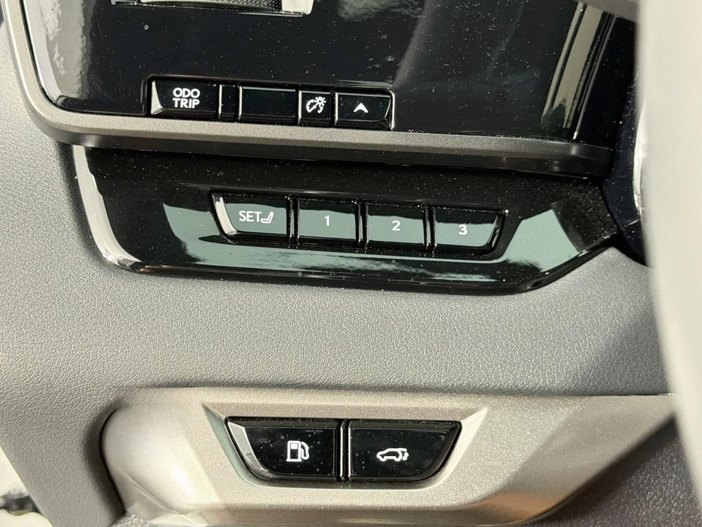 Used 2025 Lexus RX 350h w/ Accessory Package (K3) AWD/4WD image 15