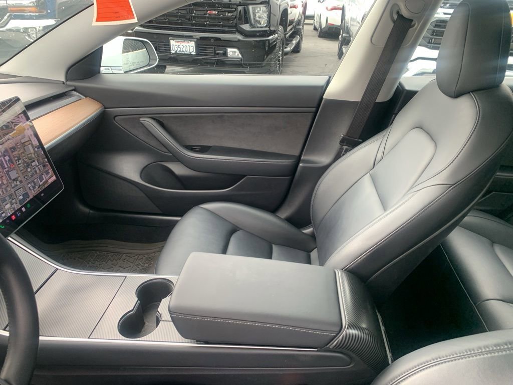 Used 2020 Tesla Model 3 Standard Range Plus RWD image 15