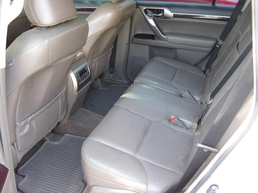 Used 2014 Lexus GX 460 w/ Premium Package AWD/4WD image 30