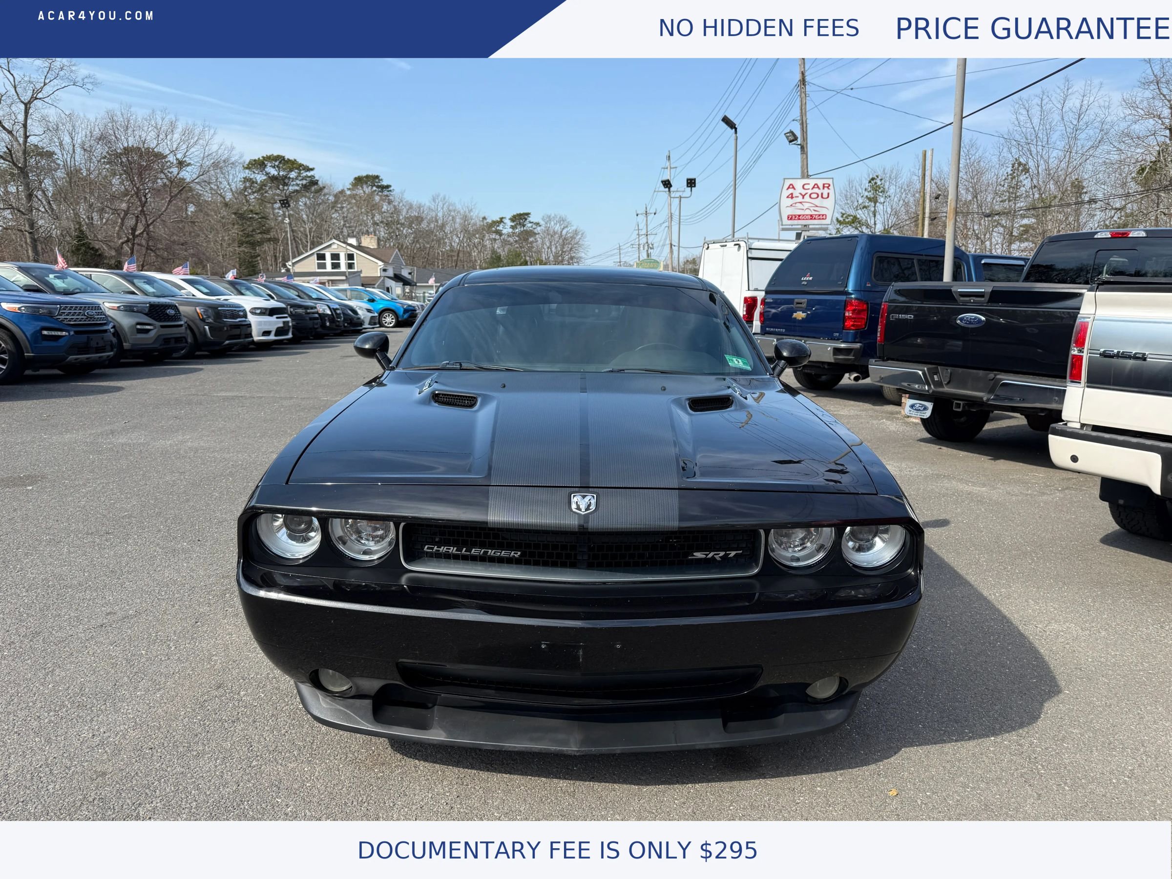 Used 2010 Dodge Challenger SRT8 w/ SRT Option Group II image 9