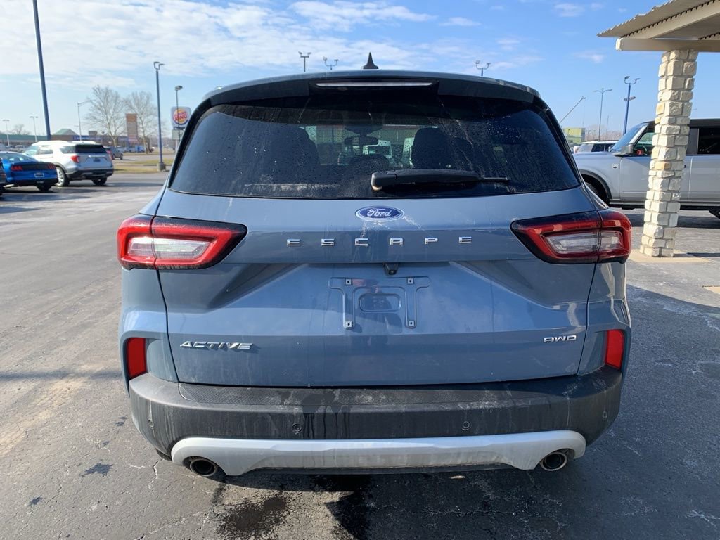 Used 2024 Ford Escape Active w/ Tech Pack #2 AWD/4WD image 4