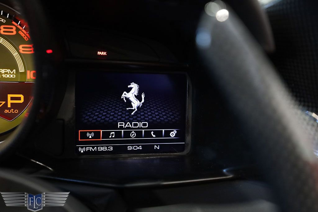 Used 2019 Ferrari 488 Spider image 35