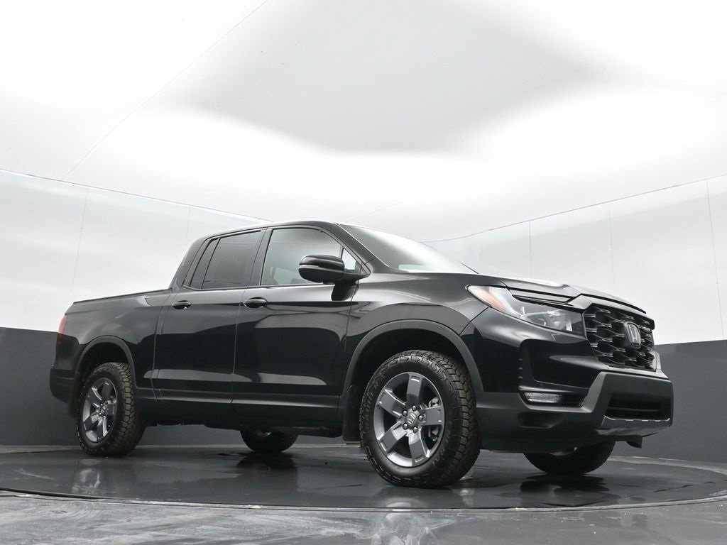 Certified 2025 Honda Ridgeline TrailSport image 26