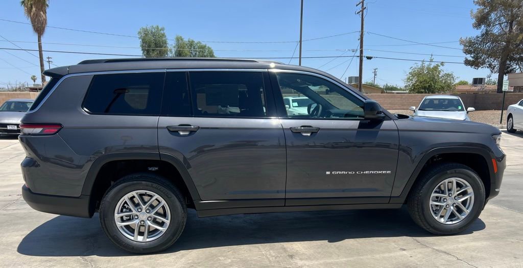 New 2025 Jeep Grand Cherokee L Laredo w/ Luxury Tech Group I image 6