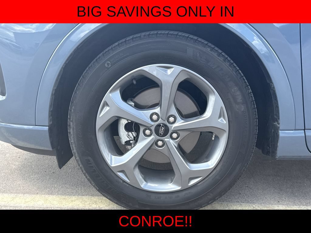 Used 2023 Ford Escape ST-Line w/ Tech Pack #1 FWD image 9