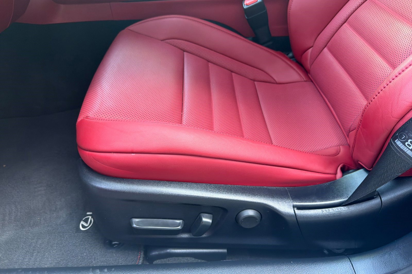 Certified 2023 Lexus IS 350 F Sport w/ Accessory Package 2 RWD image 14