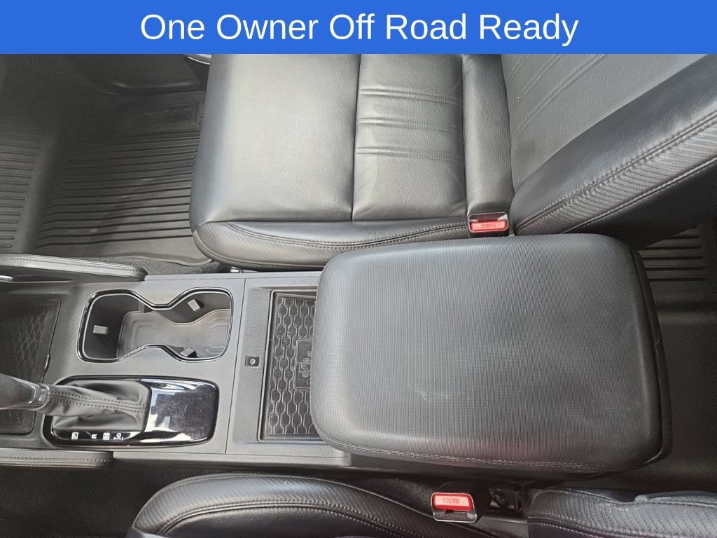 Used 2022 Nissan Frontier PRO-4X w/ Pro-4X Premium Package AWD/4WD image 22
