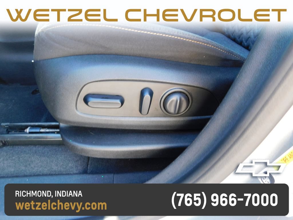 Certified 2023 Chevrolet Equinox LT FWD image 13