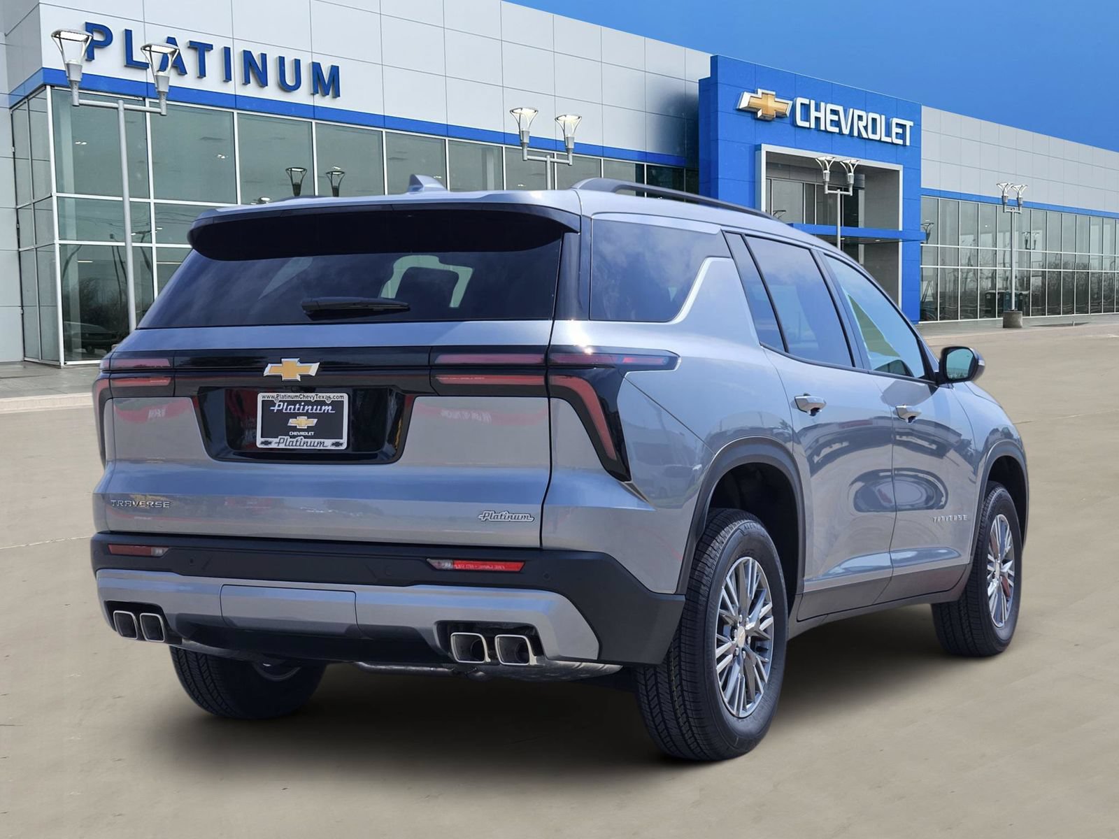 New 2027 Chevrolet Traverse LT FWD image 5