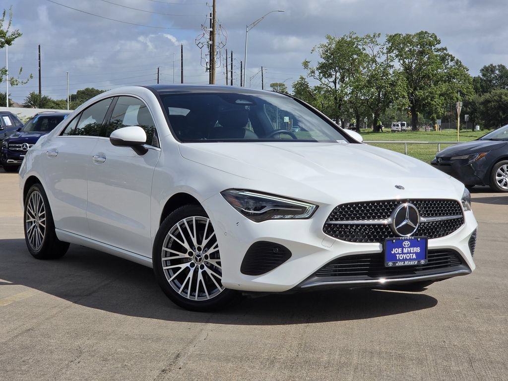 Used 2025 Mercedes-Benz CLA 250 4MATIC image 2