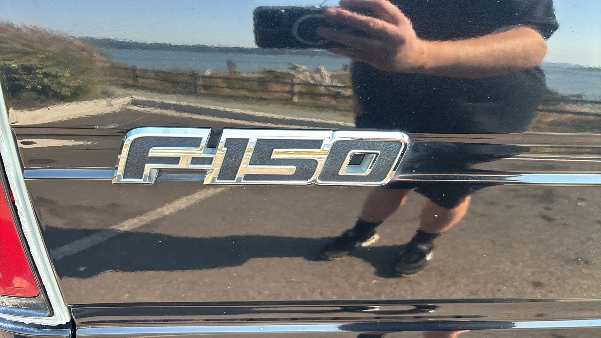 Used 2013 Ford F150 XLT w/ Luxury Equipment Group image 11