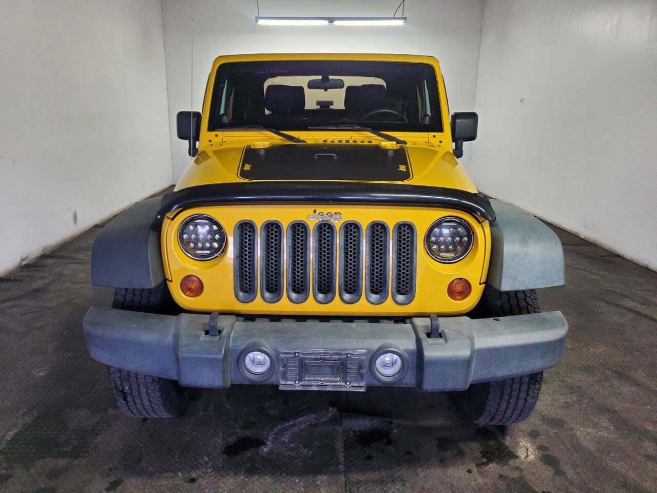 Used 2011 Jeep Wrangler Sport image 2