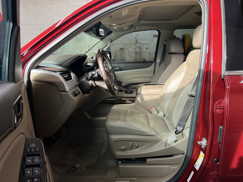 Used 2020 GMC Yukon XL SLT w/ Open Road Package image 10