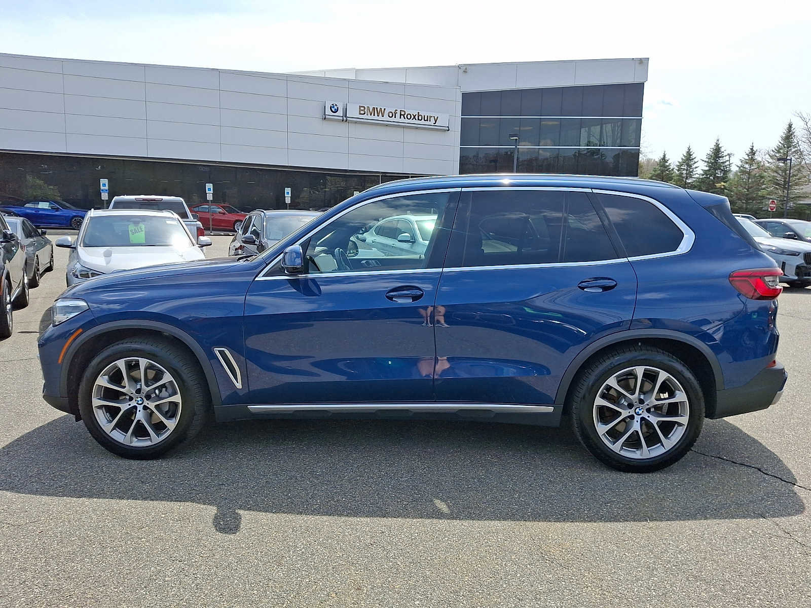 Used 2019 BMW X5 xDrive40i w/ Premium Package 2 image 4