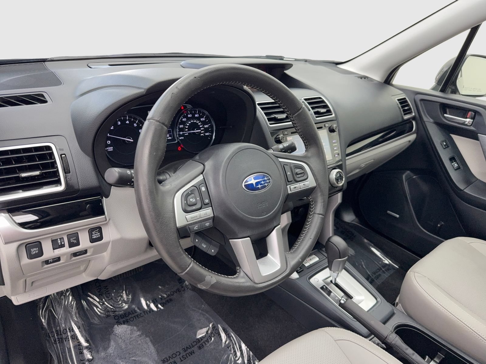 Used 2017 Subaru Forester 2.5i Limited AWD/4WD image 18