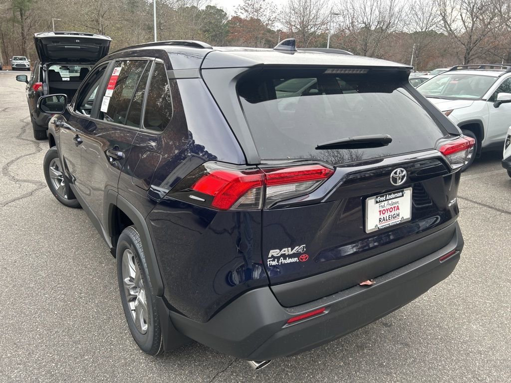 New 2025 Toyota RAV4 XLE image 15