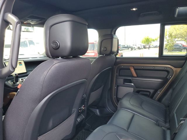 Used 2023 Land Rover Defender 110 X image 9