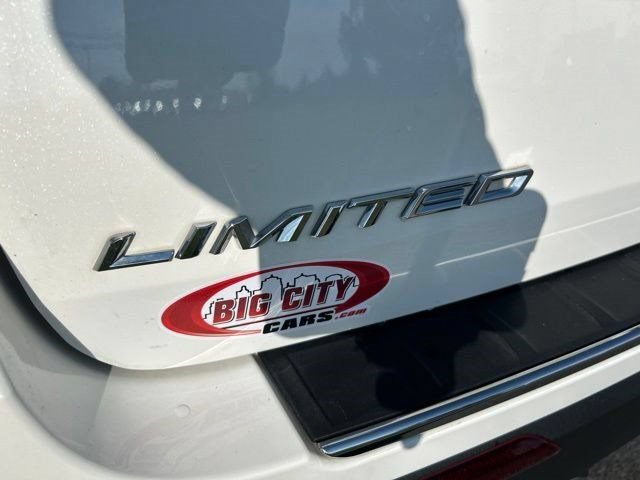 Used 2023 Ford Explorer Limited w/ Limited Technology Package AWD/4WD image 63