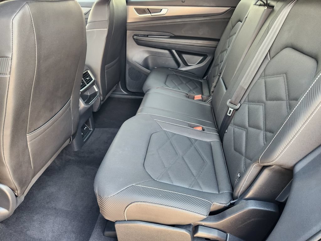Used 2026 Volkswagen Atlas Cross Sport SE FWD image 30