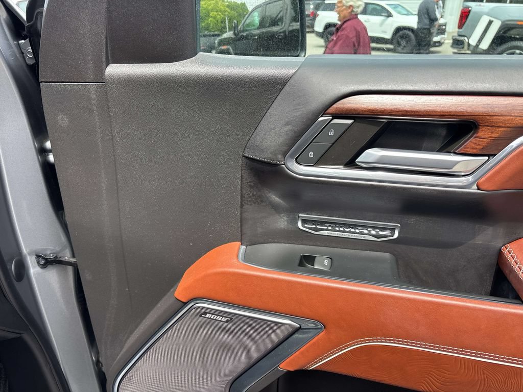 Used 2023 GMC Sierra 1500 Denali Ultimate AWD/4WD image 20