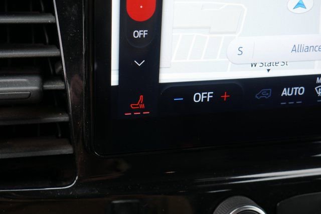 Used 2023 Ford Transit 350 XLT image 5