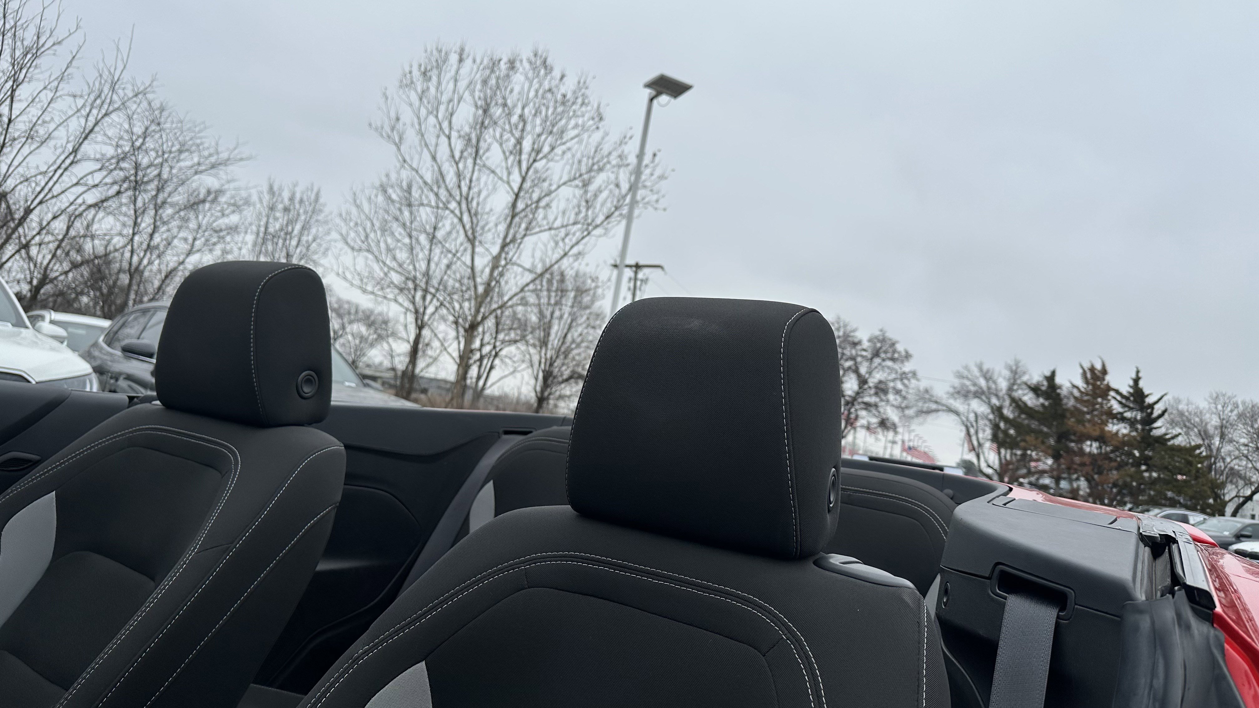 Used 2020 Chevrolet Camaro LT image 29