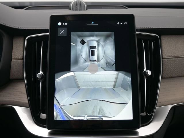New 2026 Volvo XC90 B6 Ultra w/ Lounge Package image 22
