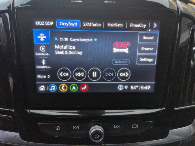 Certified 2022 Chevrolet Traverse LT w/ LT Premium Package image 13