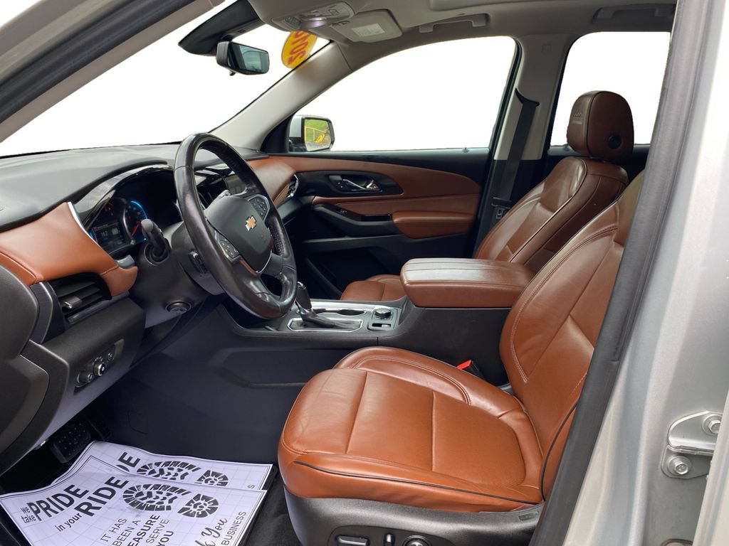 Certified 2018 Chevrolet Traverse High Country w/ LPO, 'HIT The Road' Package AWD/4WD image 17