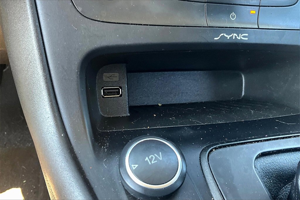 Used 2017 Ford Focus SE image 30