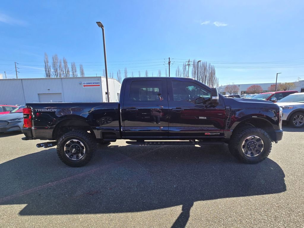 Used 2024 Ford F250 Lariat w/ Lariat Ultimate Package image 4