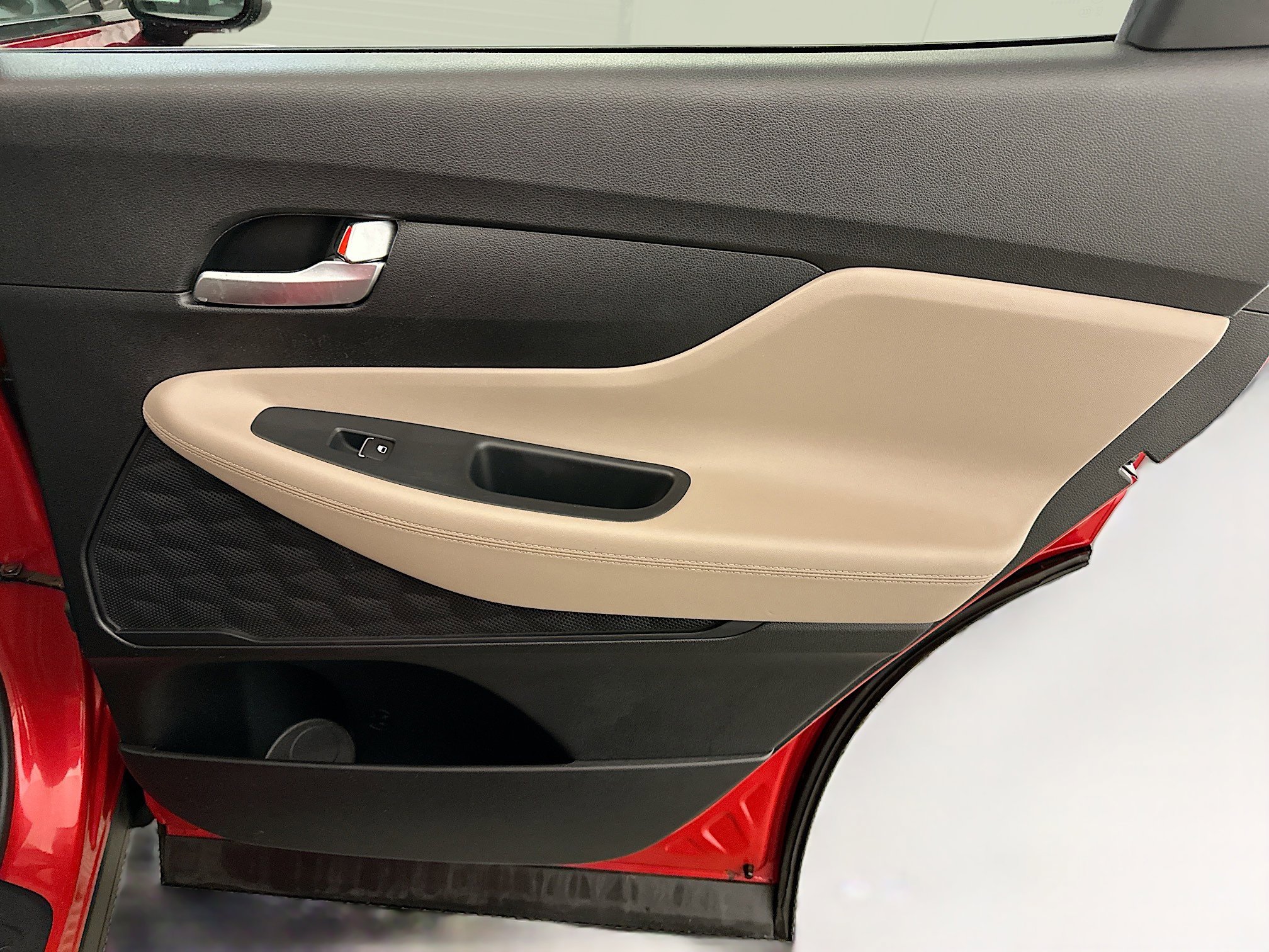 Used 2023 Hyundai Santa Fe SE w/ Cargo Package image 30