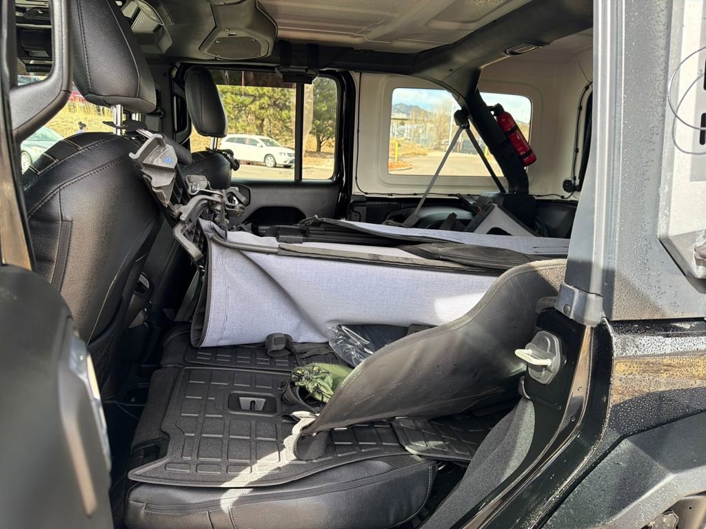 Used 2024 Jeep Wrangler Willys image 23