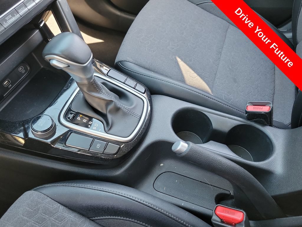 Used 2024 Kia Seltos S FWD image 13