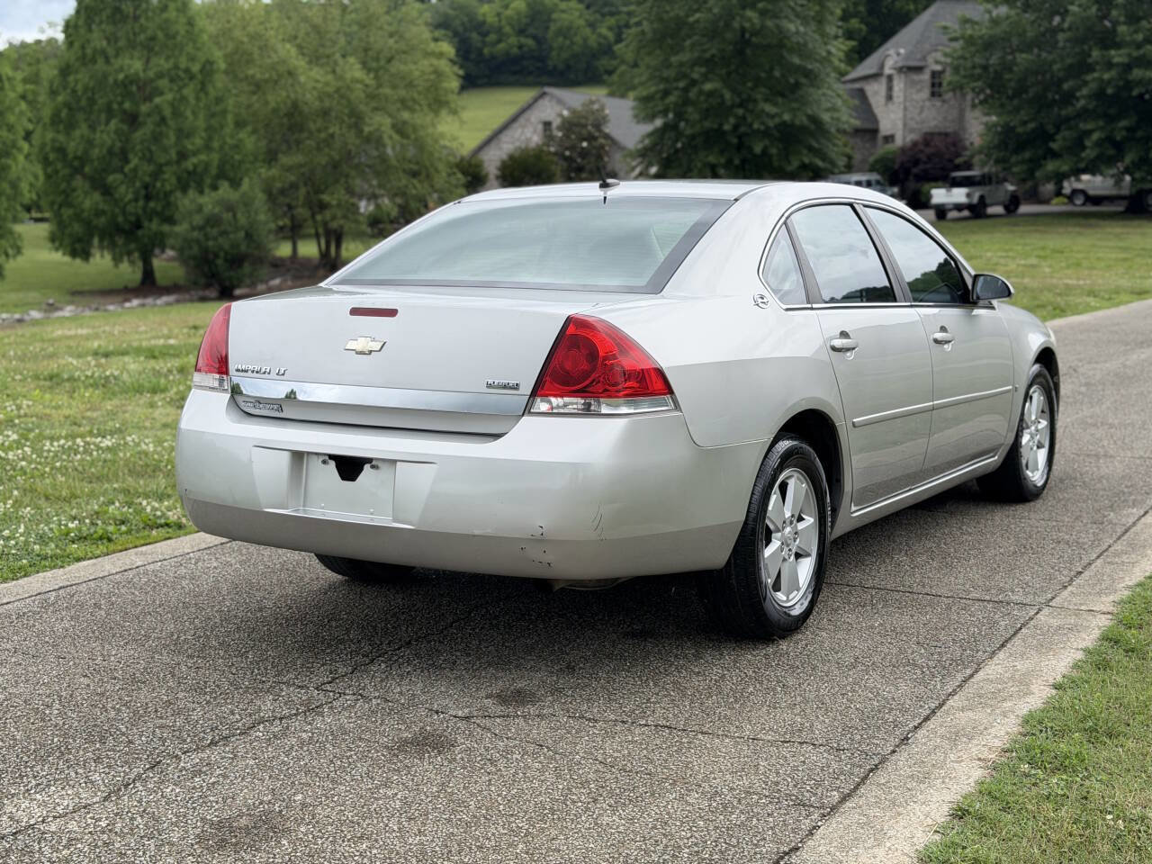 Used 2008 Chevrolet Impala LT FWD image 11