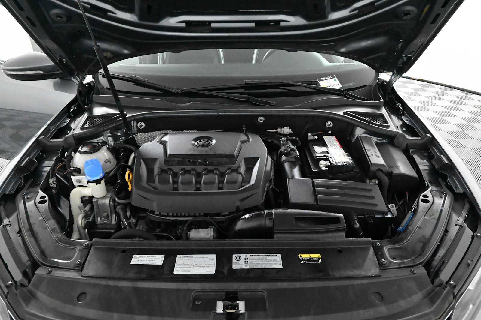 Used 2019 Volkswagen Passat 2.0T Wolfsburg FWD image 28