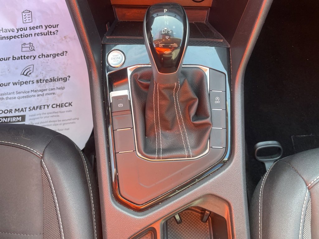 Used 2024 Volkswagen Taos SE image 19