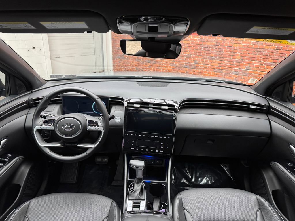 Used 2024 Hyundai Santa Cruz Limited AWD/4WD image 12