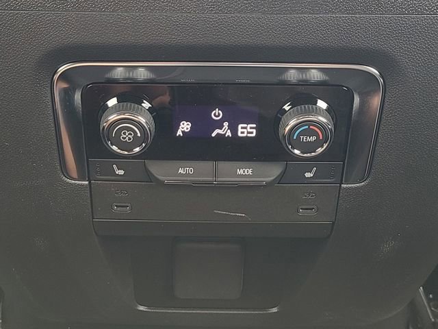 New 2025 Chevrolet Suburban Premier w/ Sun And Tow Package image 20