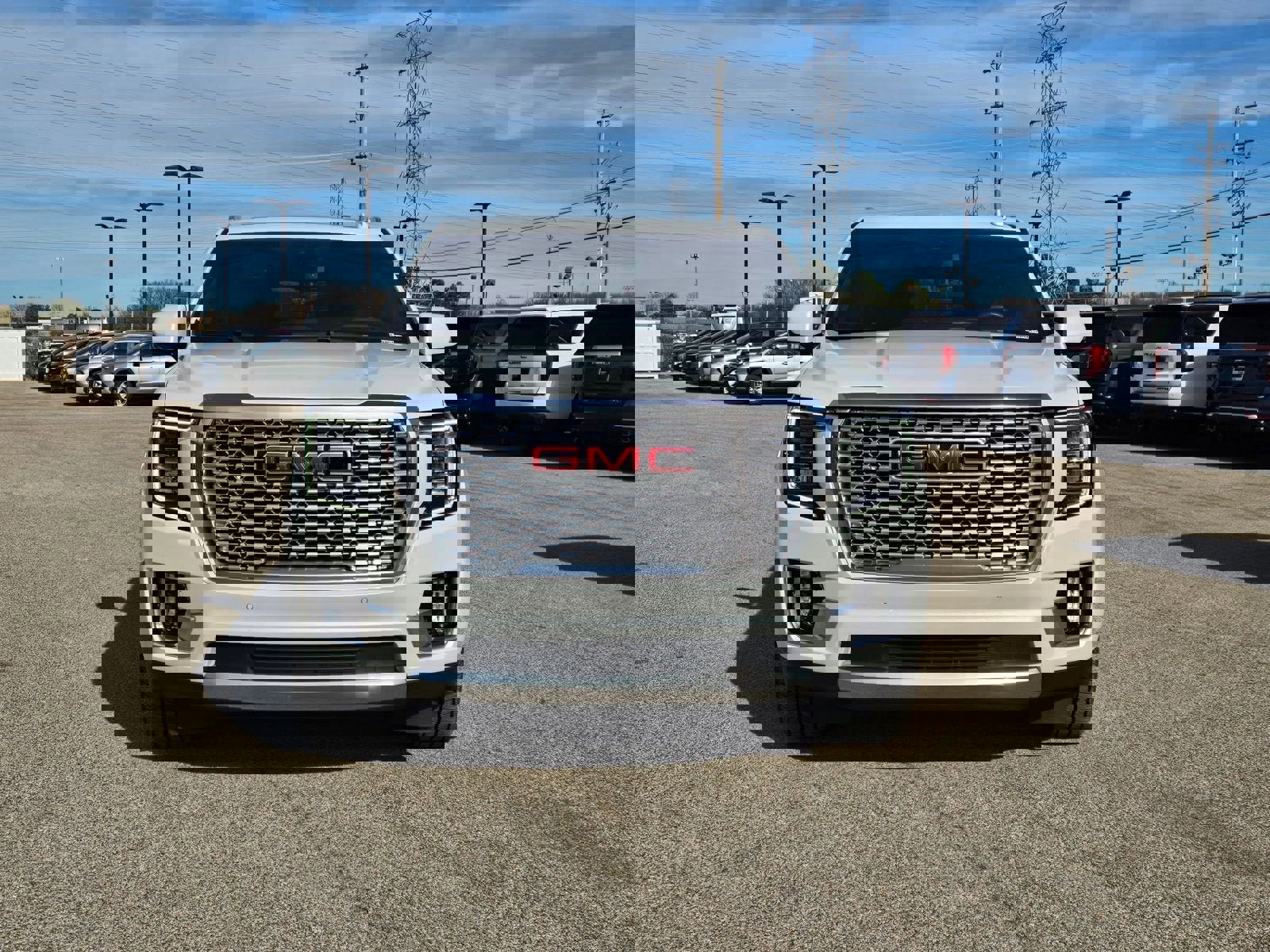 Used 2023 GMC Yukon Denali image 10