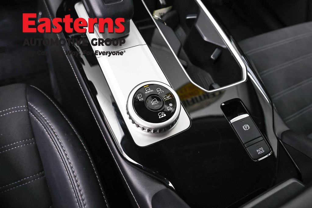 Used 2025 Mitsubishi Outlander SE AWD/4WD image 20