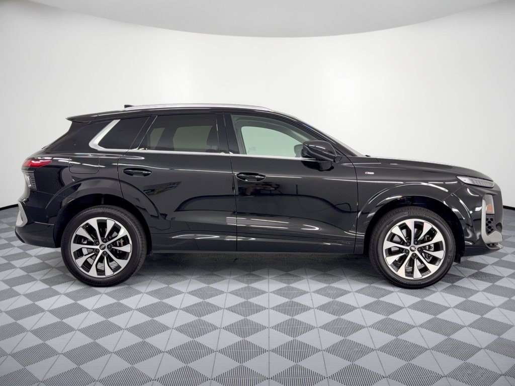 Used 2026 Audi Q3 quattro 2.0T AWD/4WD image 8
