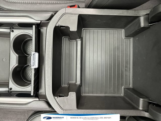 Used 2023 GMC Yukon Denali w/ LPO, Floor Liner Package AWD/4WD image 21