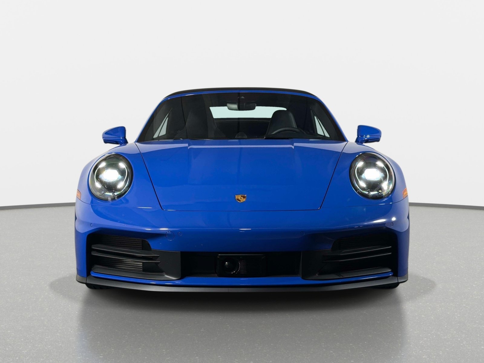 Used 2025 Porsche 911 Carrera RWD image 8