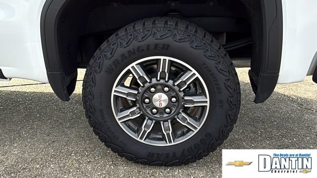 Used 2025 GMC Sierra 1500 AT4 AWD/4WD image 6