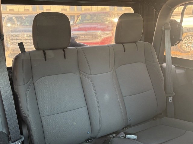 Used 2018 Jeep Wrangler Sport image 30